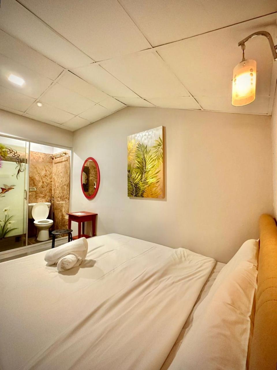 Dingdong Homes Hotel Kuala Lumpur Exterior photo