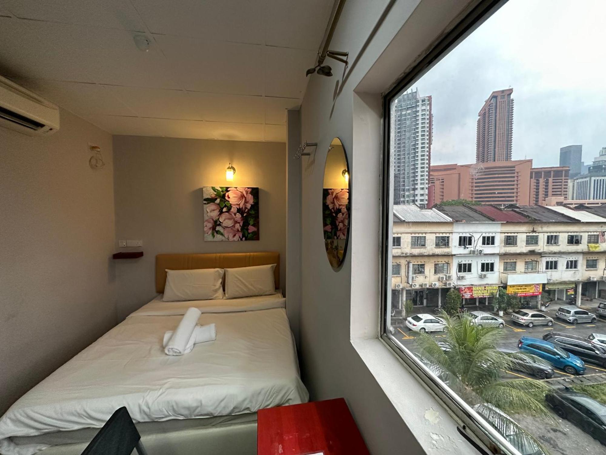 Dingdong Homes Hotel Kuala Lumpur Exterior photo