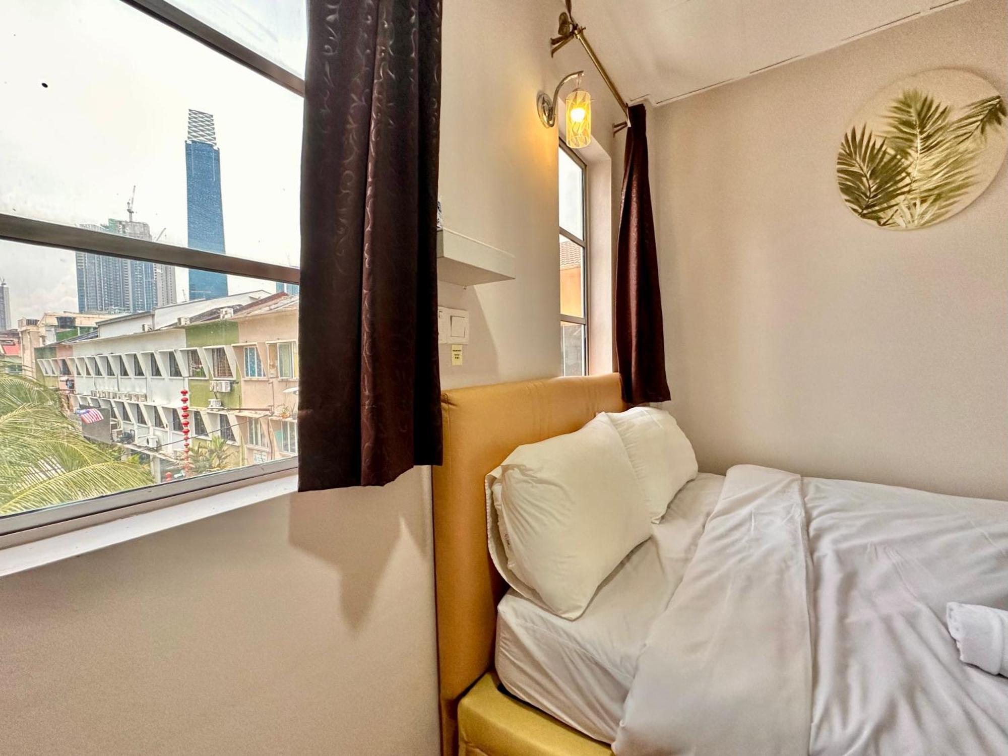 Dingdong Homes Hotel Kuala Lumpur Exterior photo